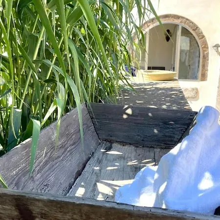 Casa de Férias Dammuso Civulia *